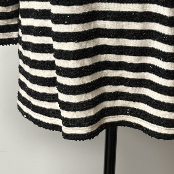 Talbots Sweater Womens Large Petite Sequin Striped Black White Scoop Neck Top - Picture 3 of 9